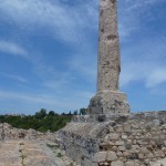 Sloup z pozůstatku chrámu - Egina - ostrov Aegina